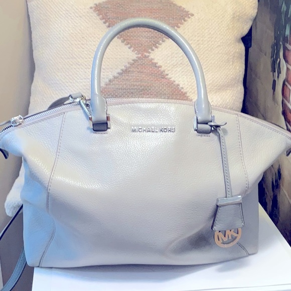 Michael Kors Satchel Bag Purse - Picture 1 of 10